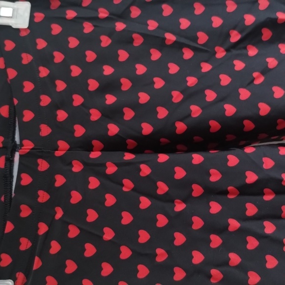 Blackmilk Heart Leggings Medium - Picture 3 of 3